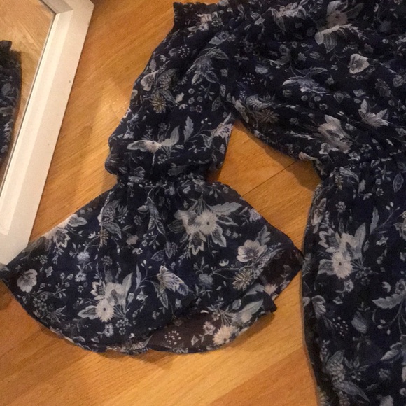 Romper - Picture 2 of 3